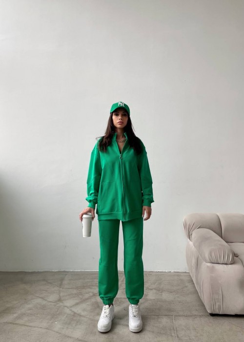 167392 GREEN TRACKSUIT