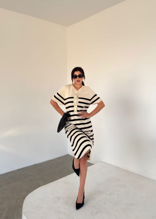 193541 GESTREIFT KLEID STRICKWAREN