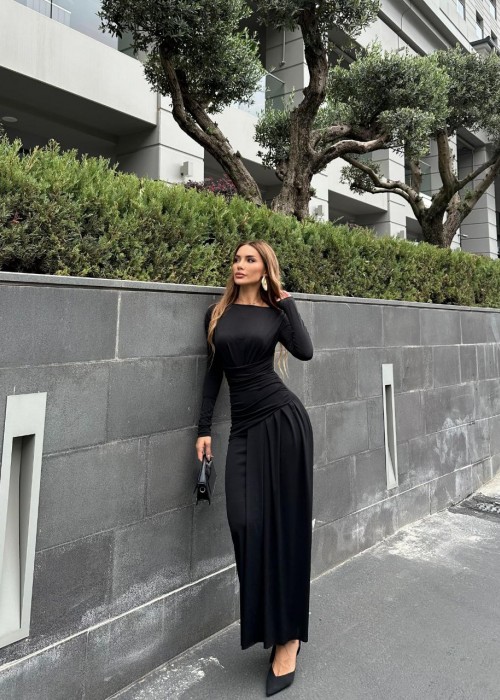 193997 SCHWARZ KLEID Zara-Modell.