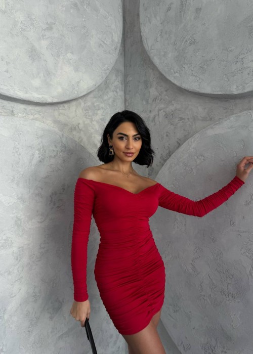 199080 ROT KLEID