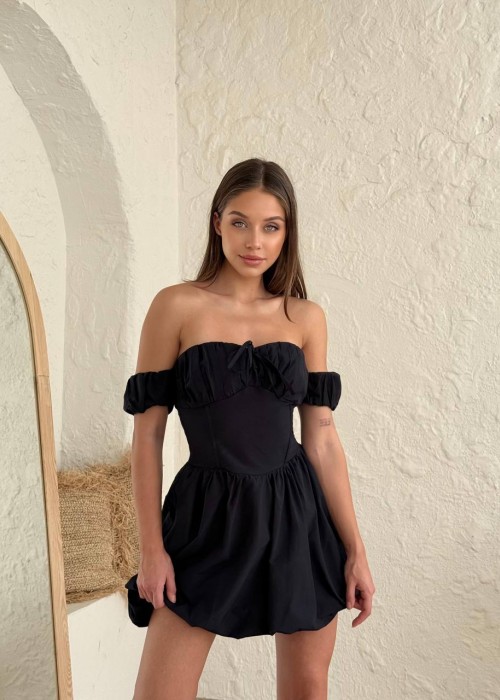 201105 SCHWARZ KLEID