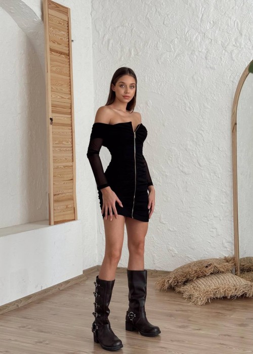 201120 SCHWARZ KLEID
