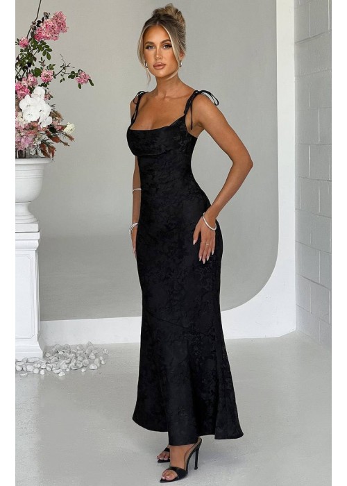 201911 SCHWARZ KLEID