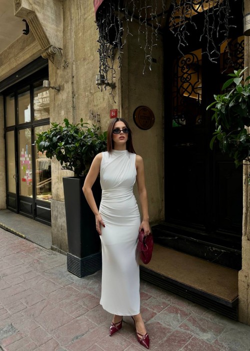 203426 WEISS KLEID
