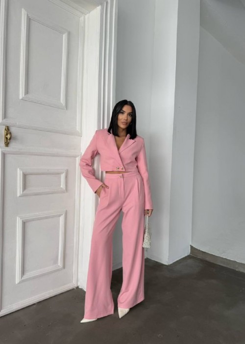 204902 PEMBE TAKIM