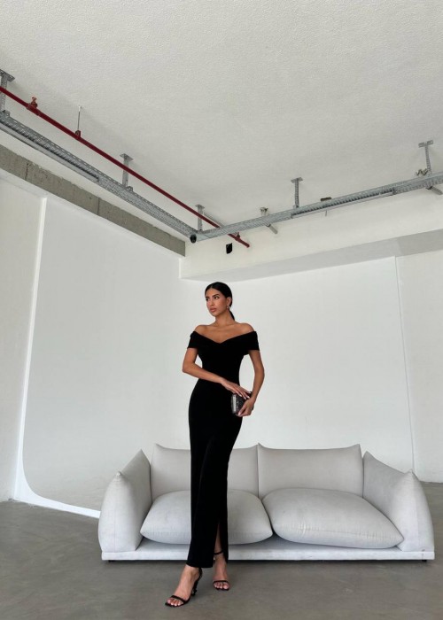 204962 SCHWARZ KLEID