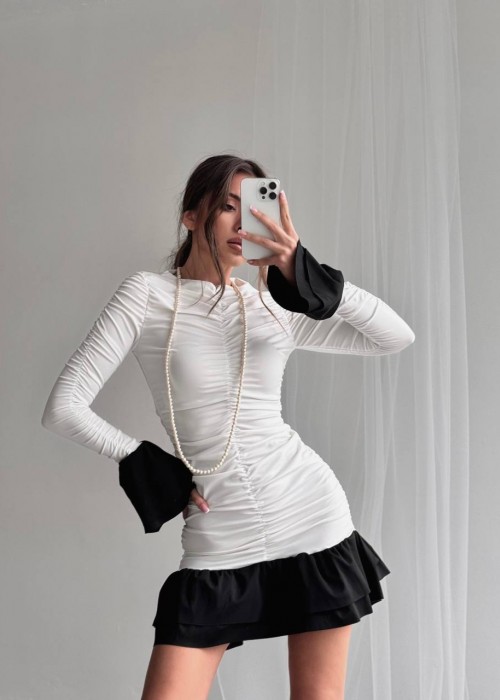 205060 WEISS KLEID