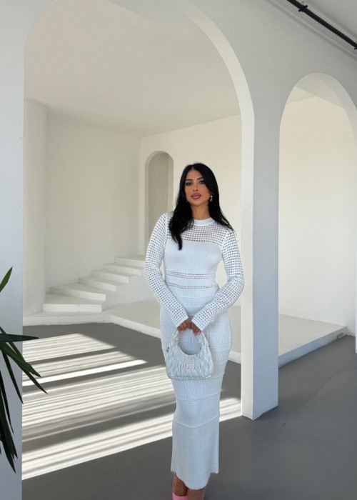 205331 WEISS KLEID STRICKWAREN