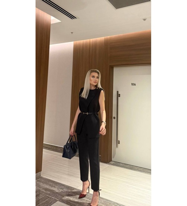 205818 SİYAH TAKIM