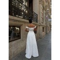 207982 WEISS KLEID