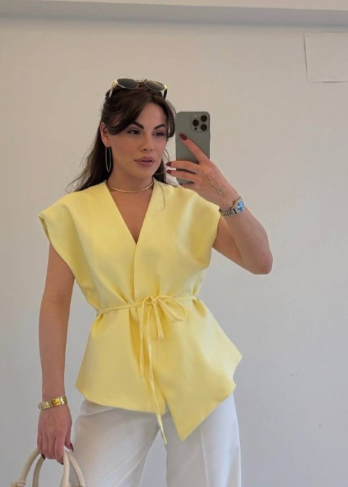 208977 YELLOW JACKET