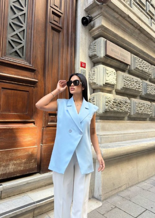208983 BLUE JACKET