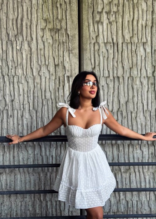 209118 WHITE DRESS Brode fabric