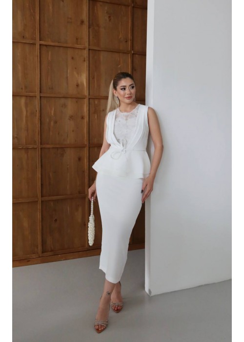 209676 WEISS COCKRAİLKLEİD DAMENANZUG