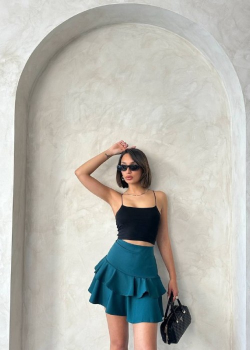 209837 OIL SKIRT SHORTS