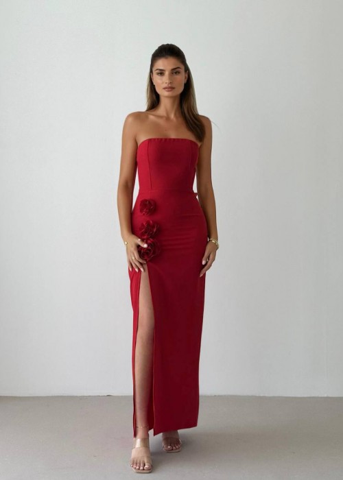 210057 ROT COCKRAİLKLEİD