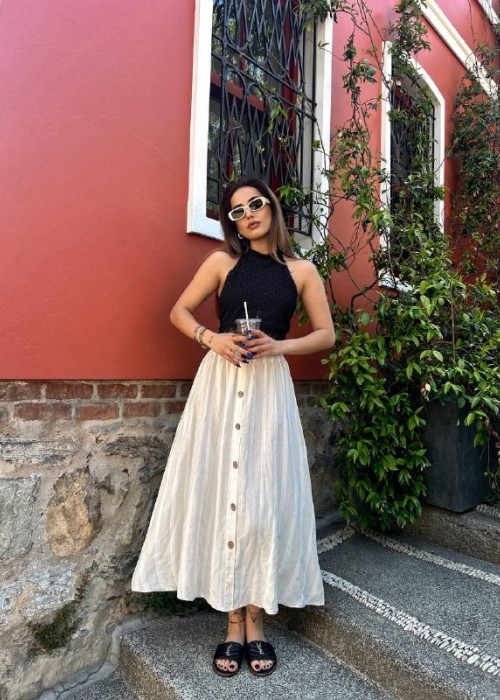 210173 CREAM SKIRT