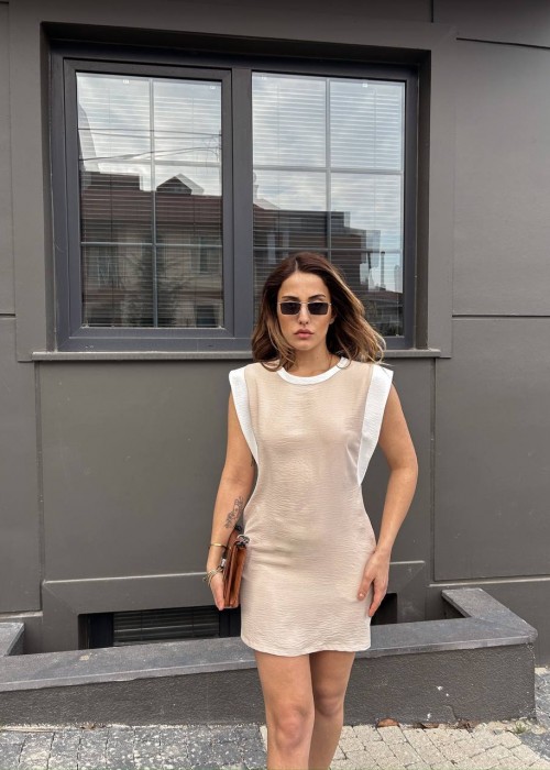 210189 CREAM DRESS