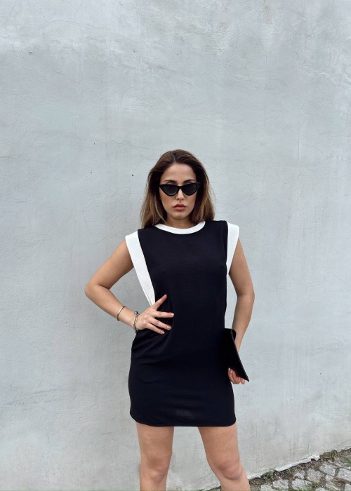 210192 BLACK DRESS