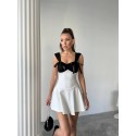 210496 WHITE BLACK DRESS DIVER FABRIC