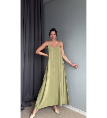 210631 YEŞİL ELBİSE...