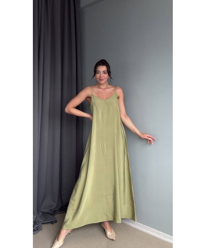 210631 YEŞİL ELBİSE