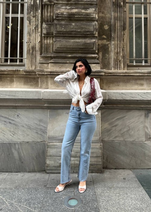 211023 BLUE JEANS Denim