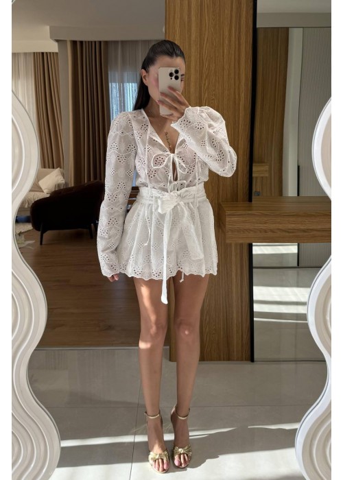 211414 WEISS KLEID SPITZEN