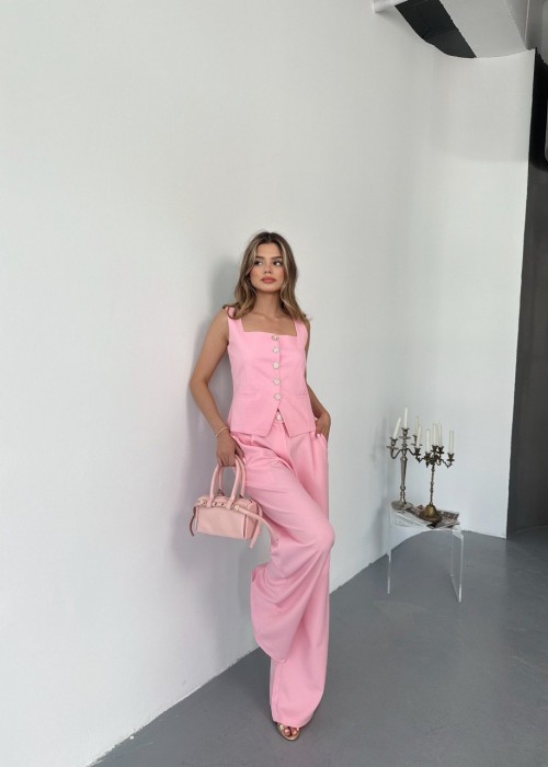 211759 PEMBE TAKIM