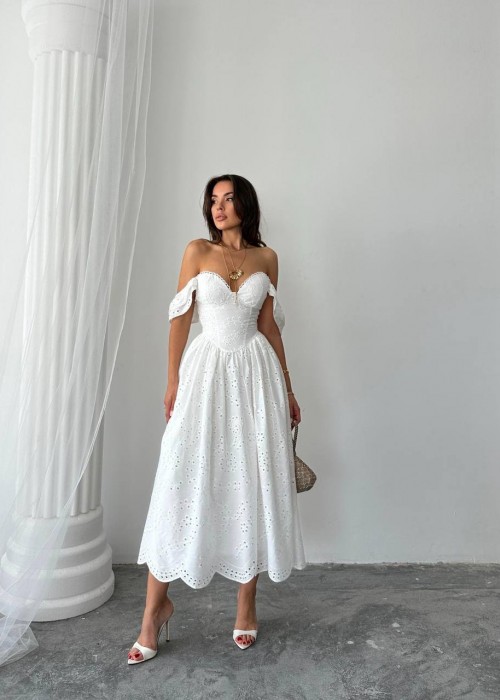 212138 WHITE DRESS Brode fabric