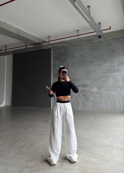 212182 WHITE TROUSERS