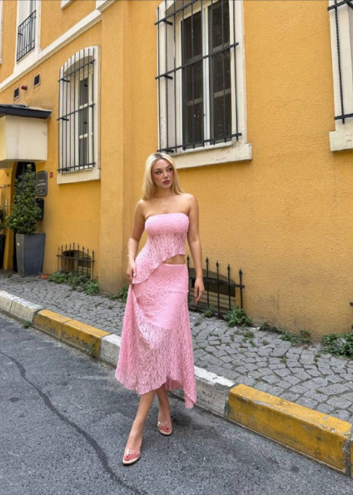 212218 PINK SUİT