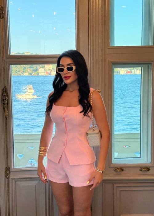 212630 PINK SUİT