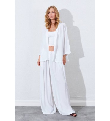 213927 BEYAZ TAKIM...