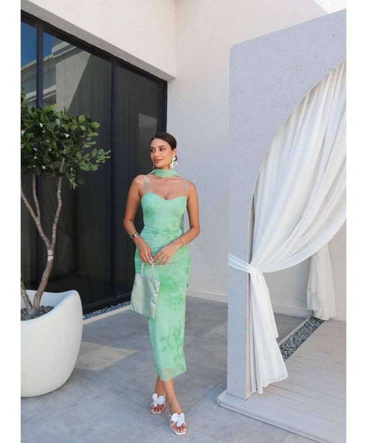 213948 YEŞİL ELBİSE