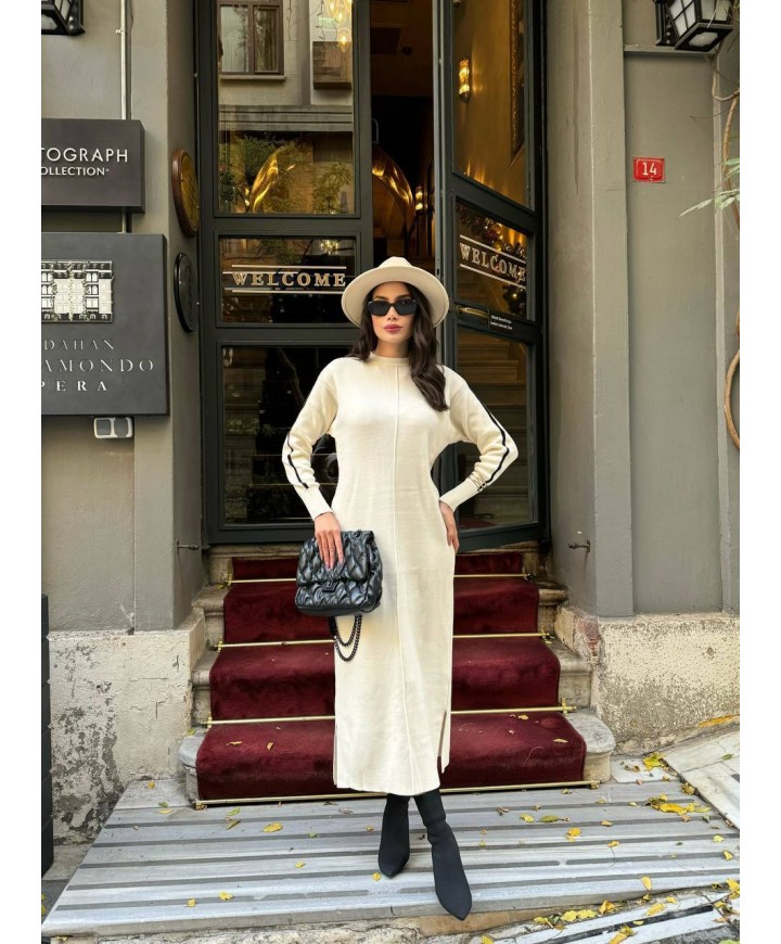 214349 KREM ELBİSE TRİKO