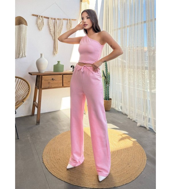 214950 PEMBE TAKIM