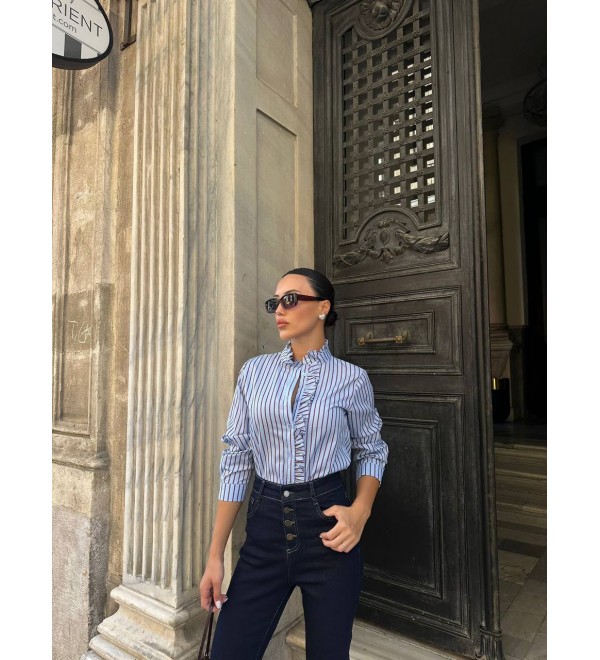 215207 BLUE SHIRT