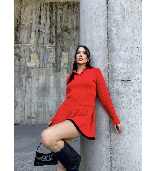 215647 KIRMIZI TAKIM TRİKO