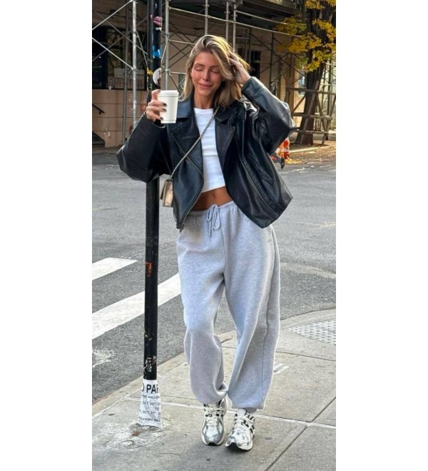 215742 GRAY Tracksuits six 3 yarns