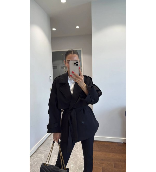 215826 BLACK Mont-Caban