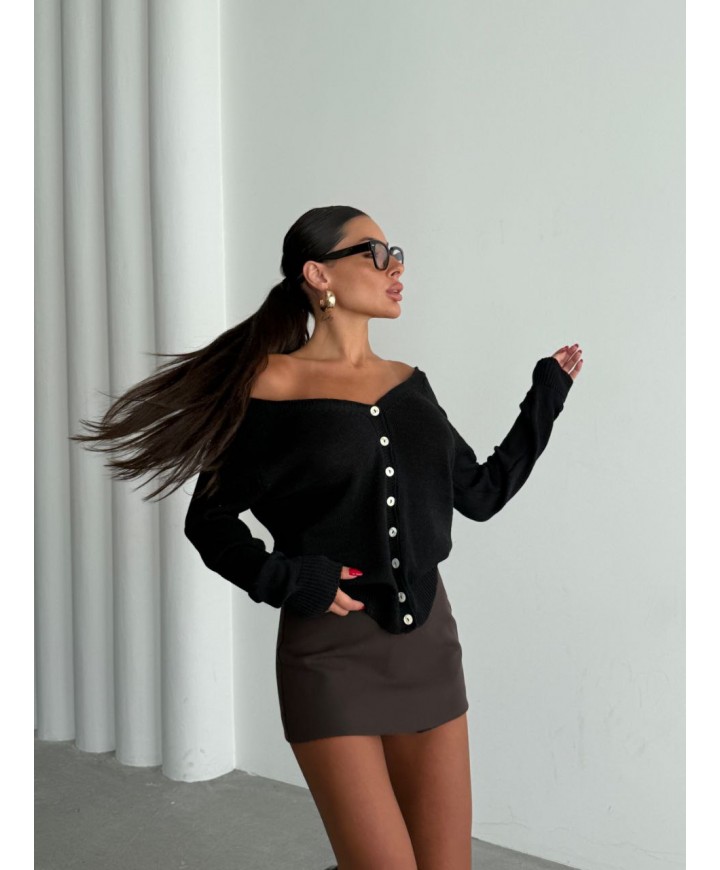 215828 SİYAH HIRKA TRİKO