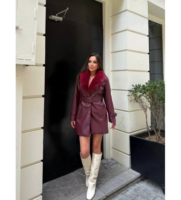 215874 Burgundy Mont-Caban