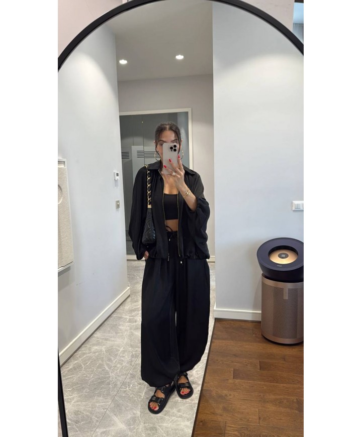 216049 SİYAH TAKIM