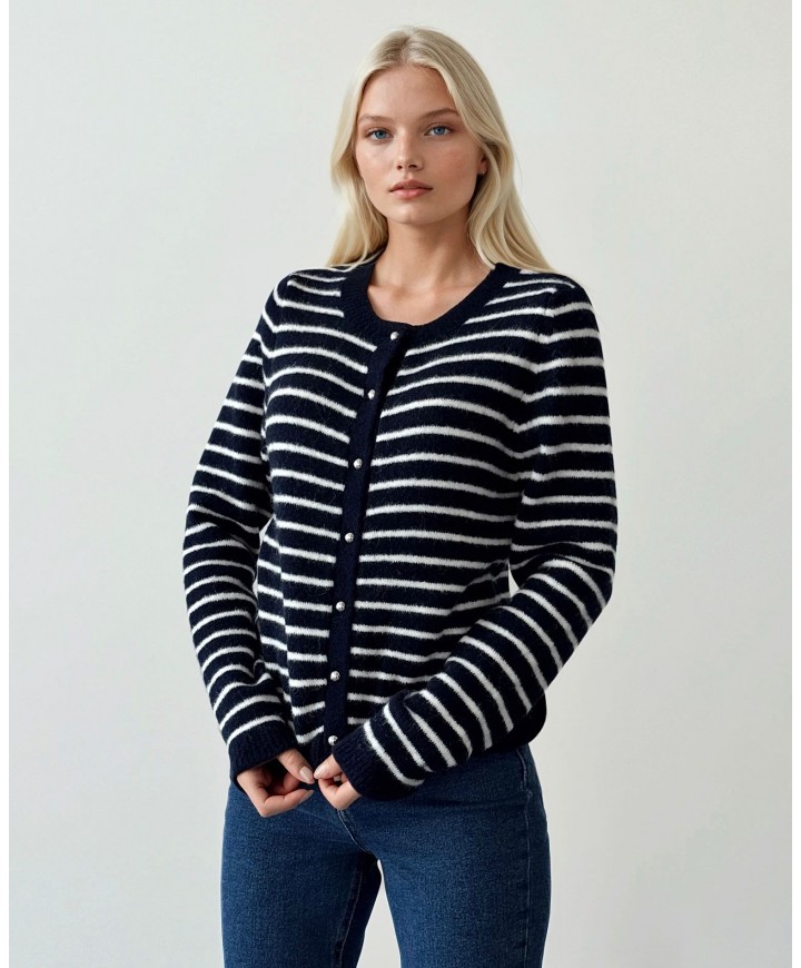 216311 LARCİVET HIRKA TRİKO