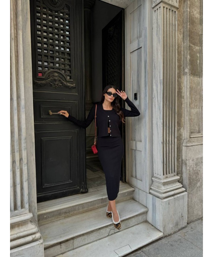 216634 SİYAH TAKIM TRİKO
