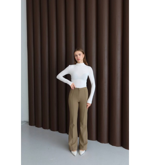 216917 COLOURFUL TROUSERS