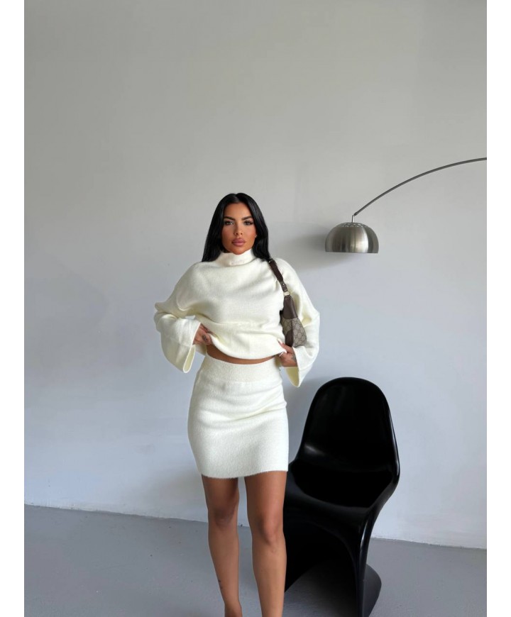 217332 BEYAZ TAKIM TRİKO