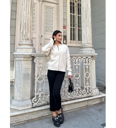 217562 BEYAZ HIRKA T...