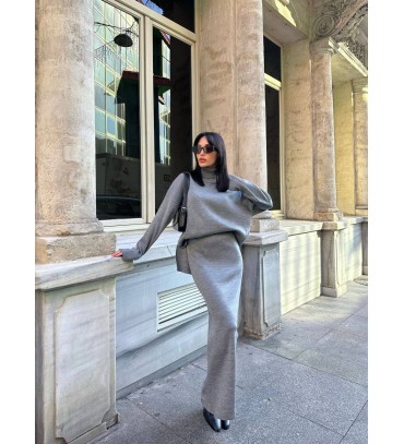 217817 GRİ TAKIM TRİ...